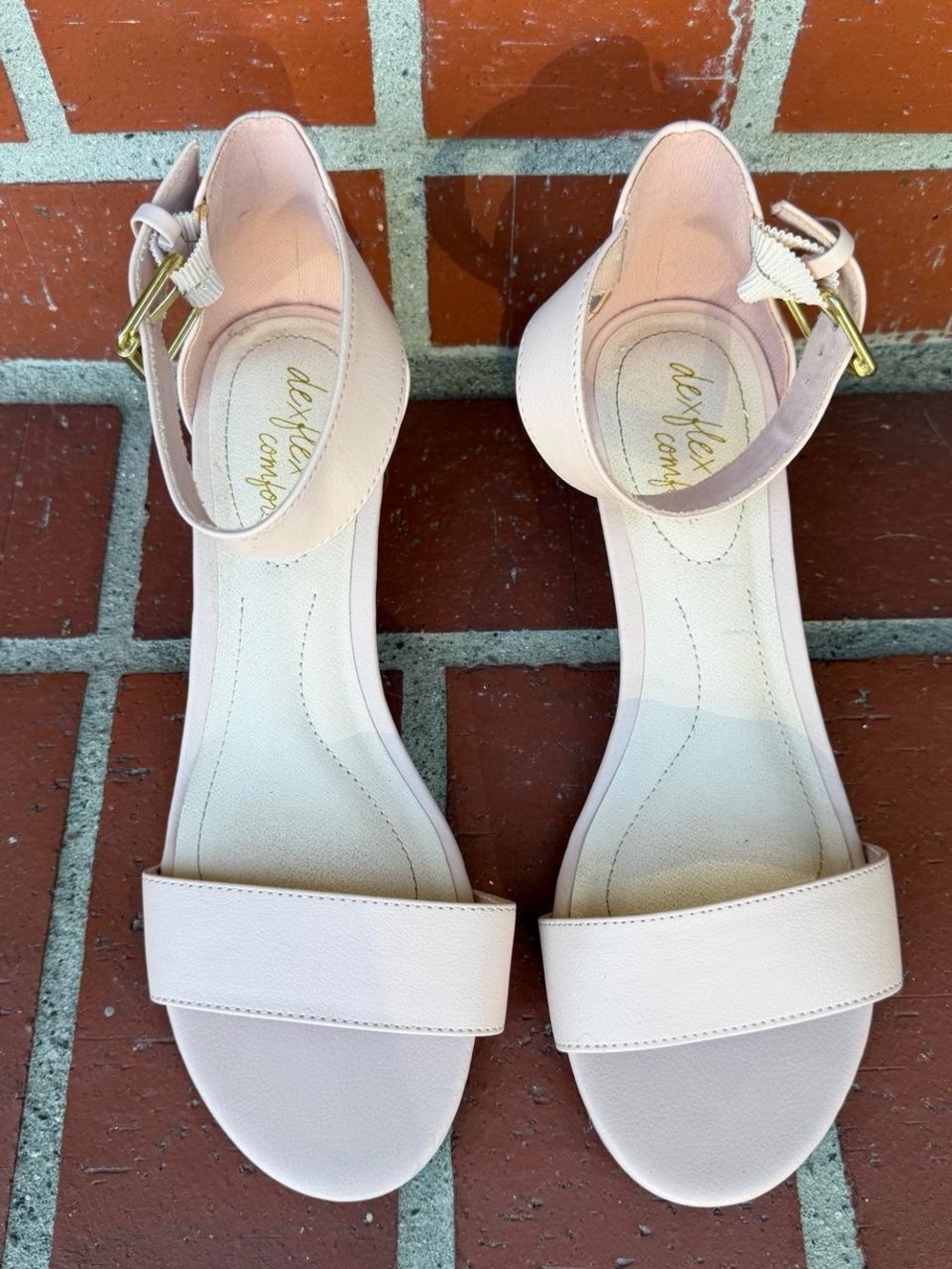 dexflex comfort Pale Pink Ankle-Strap Sandals 2” wedge Size 8.5